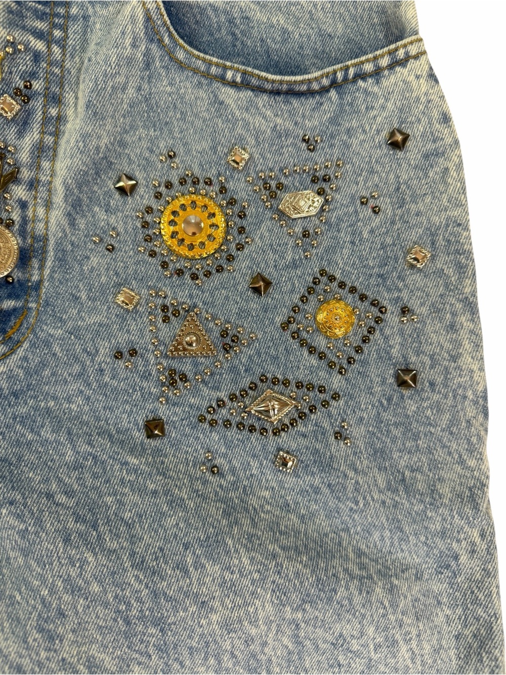 Dakota Light Wash Embellished Women's Denim Jeans And Jacket - Picture 14 of 16